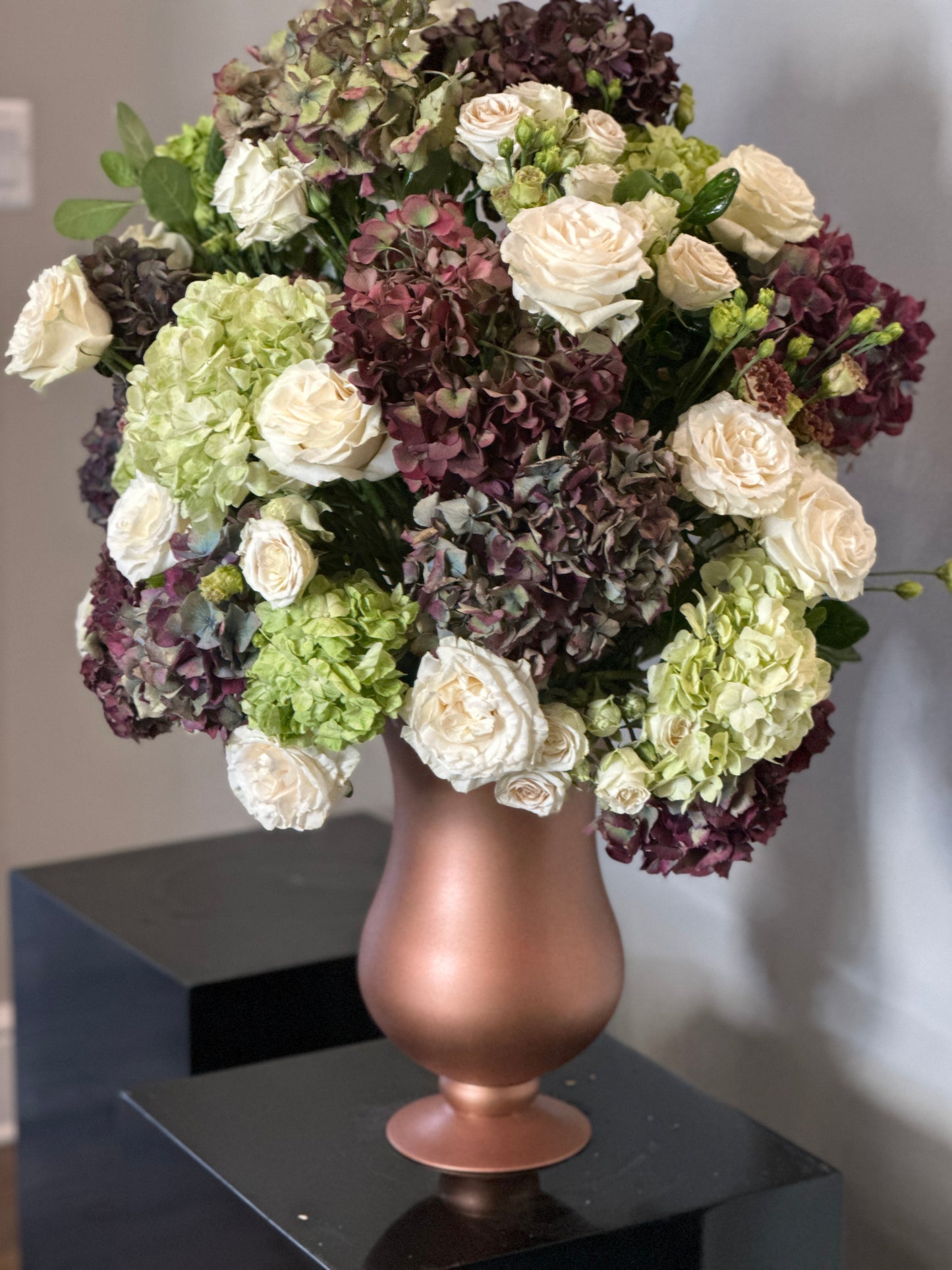 Entrance and Card Table Arrangement