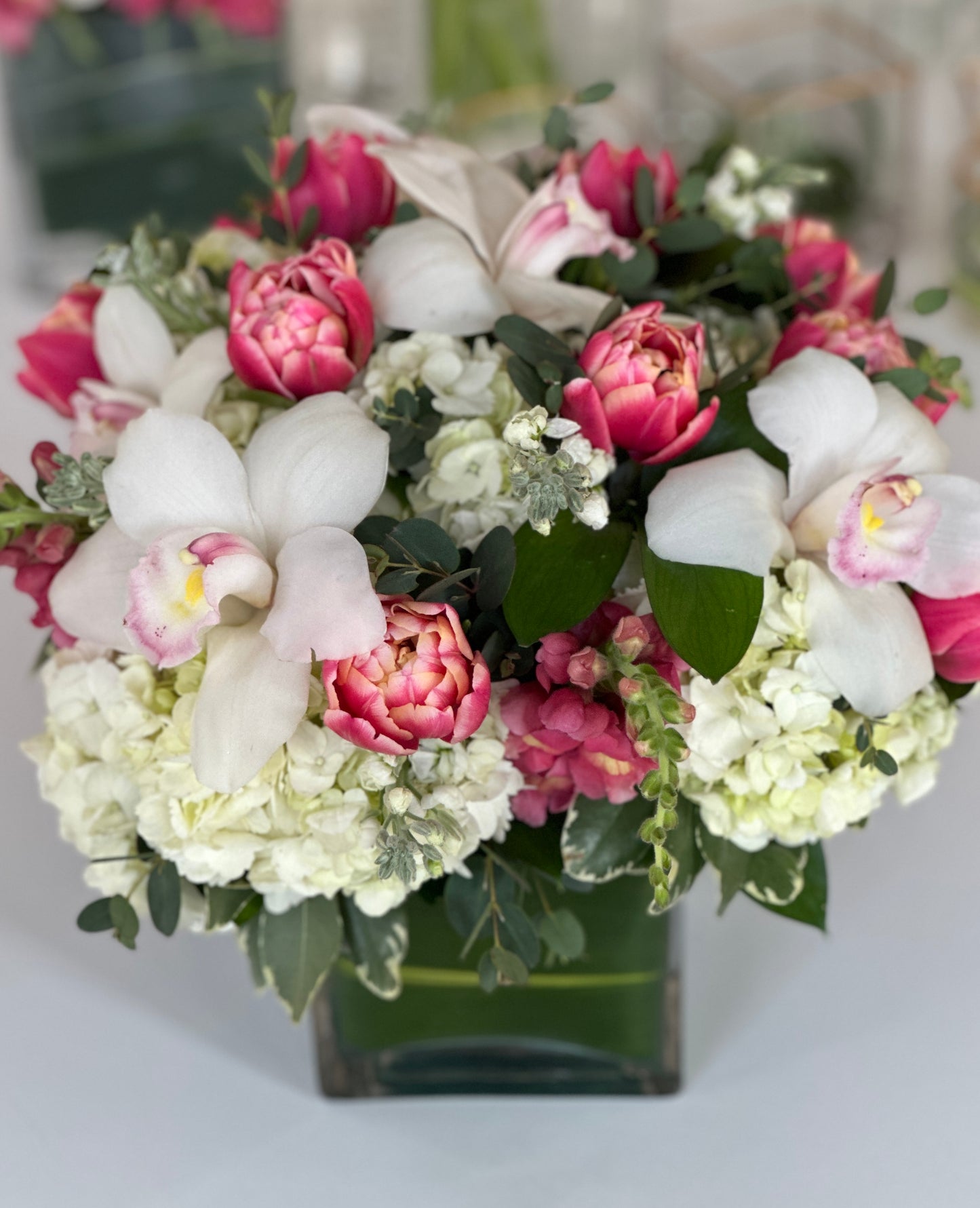 Round Top Centerpiece
