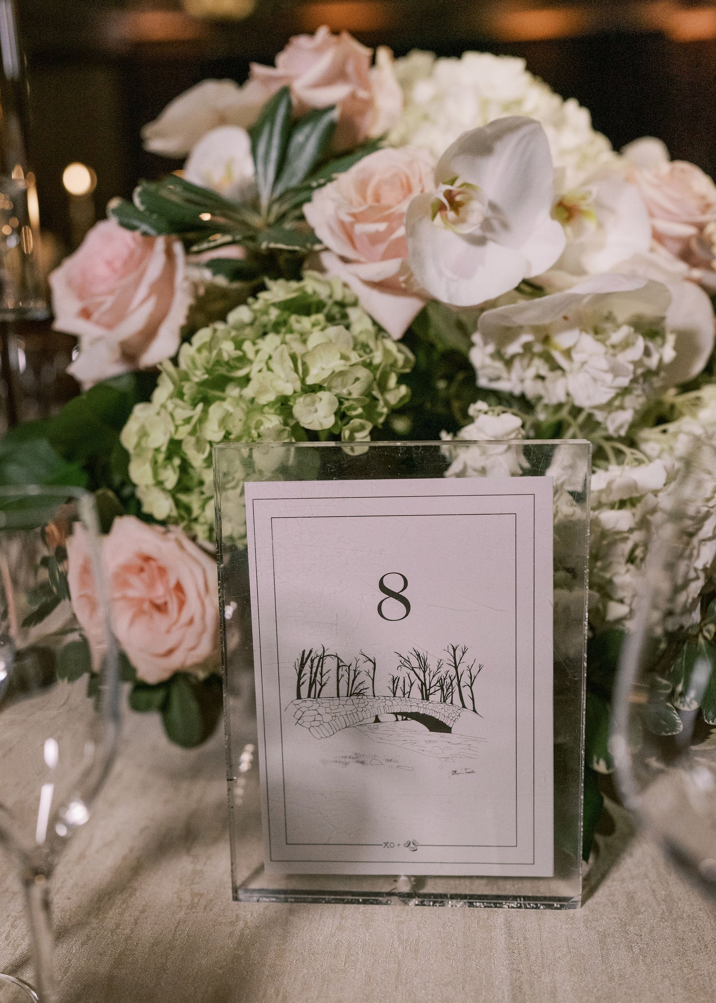 Round Top Centerpiece