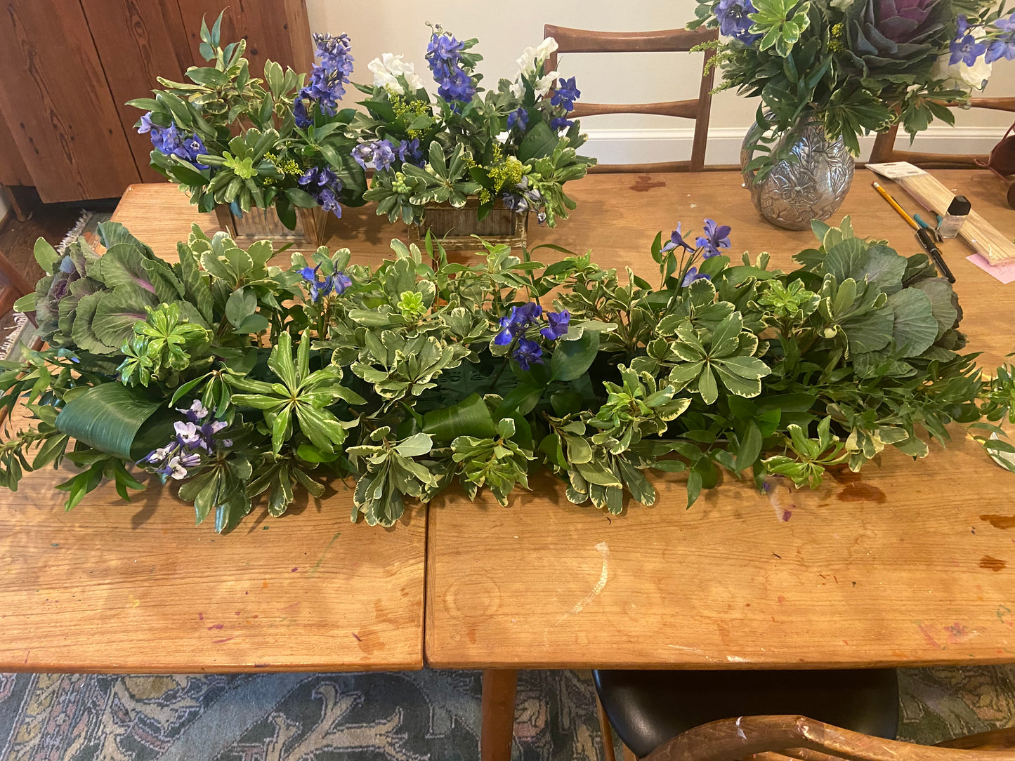 Banquet and King's Low to Table Arrangement